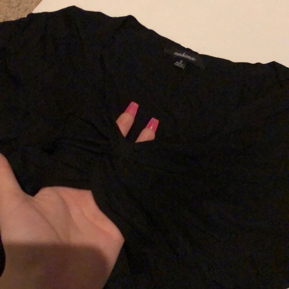 Crop top - Picture 2 of 3